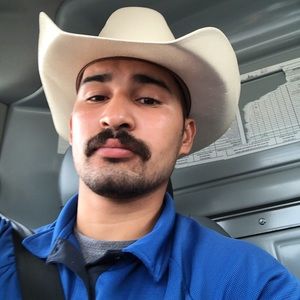 Meet your Posher, Daniel